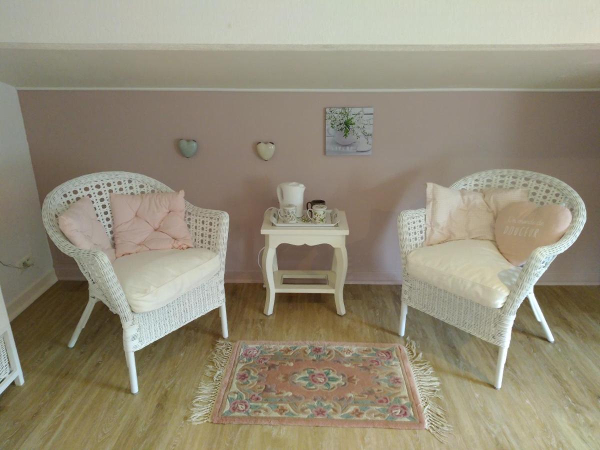 Au Coeur De Menesterol Chambre Emotion Montpon-Menesterol Экстерьер фото